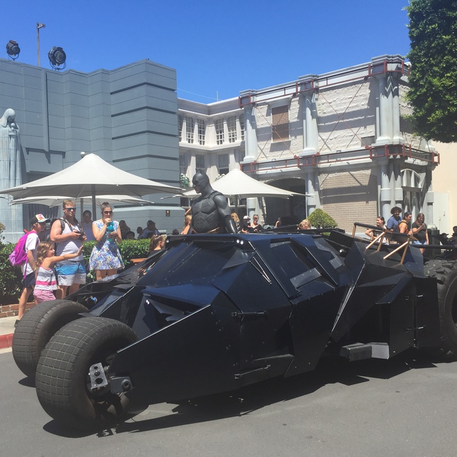 movieworld-warner-bros-movie-world-holiday-theme-p7